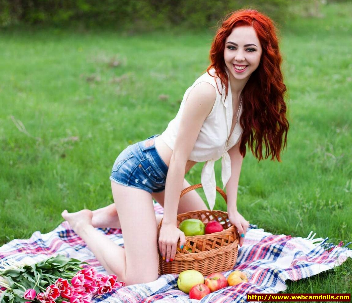 Redhead Girl wearing Blue Denim Shorts and White Shirt on Webcamdolls